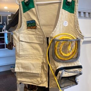 Kids play vest. New without tag. I added the snake